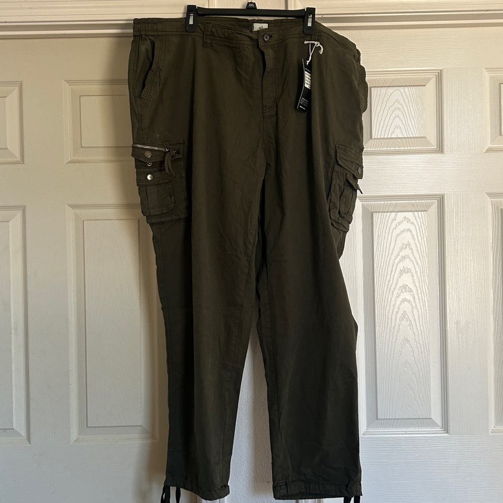 NWT 3X Multi-Pocket Cargo Pants by Four Steeds